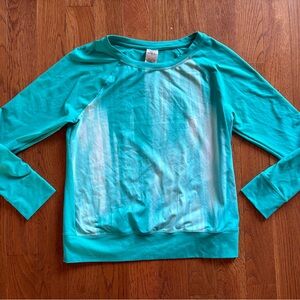 Under Armour Women’s Teal Long Sleeve Performance Sweatshirt